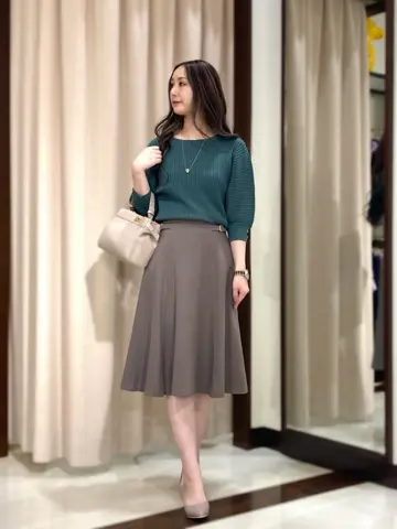 ANY SIS STAFF コーディネート画像