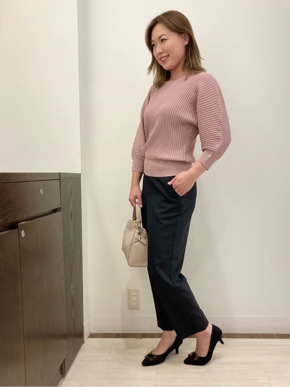 ANY SIS スタッフ コーディネート画像