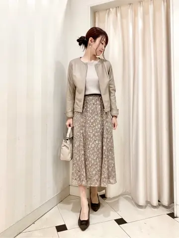 ANY SIS 金井 コーディネート画像