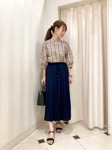 ANY SIS 金井 コーディネート画像