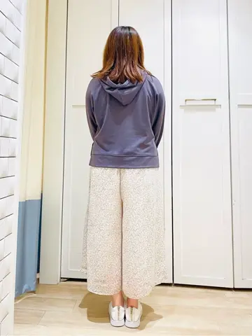 ANY SIS 藤田 コーディネート画像