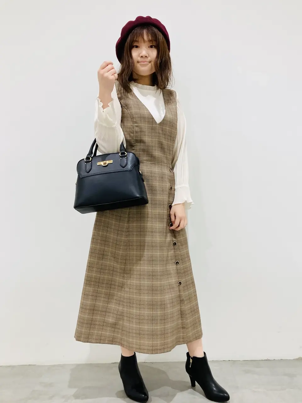 ANY SIS 川根　彩 コーディネート画像