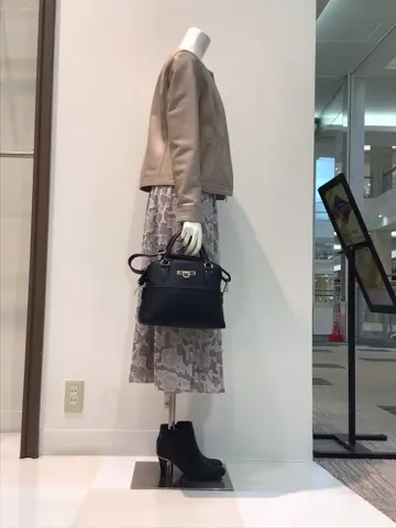 ANY SIS 布川 コーディネート画像