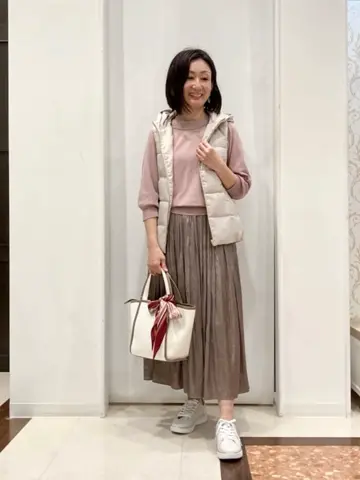 ANY SIS スタッフ コーディネート画像