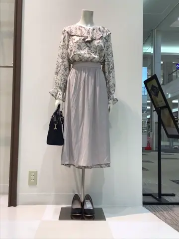 ANY SIS 布川 コーディネート画像