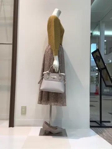 ANY SIS 布川 コーディネート画像