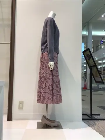 ANY SIS 布川 コーディネート画像