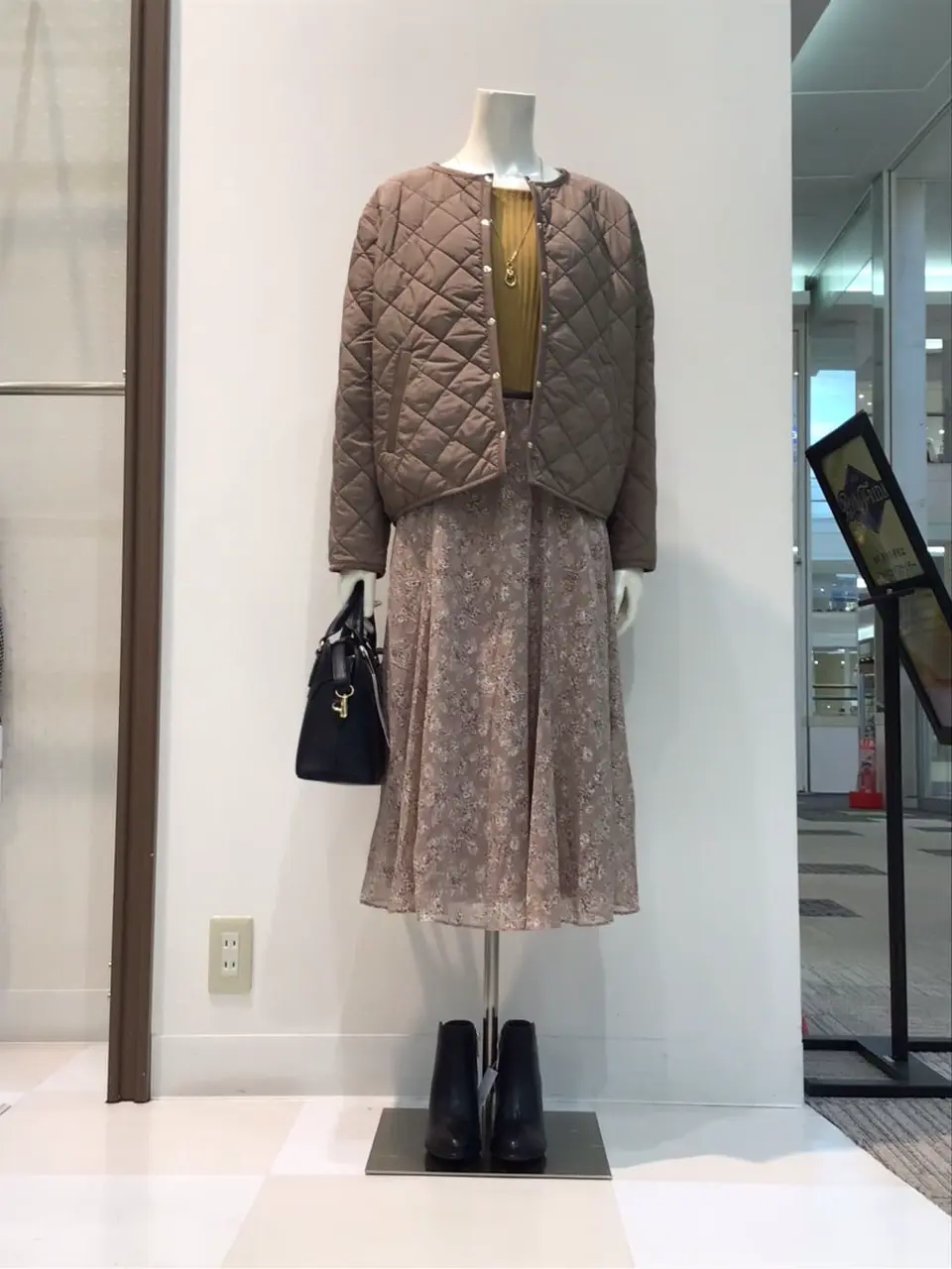 ANY SIS 布川 コーディネート画像