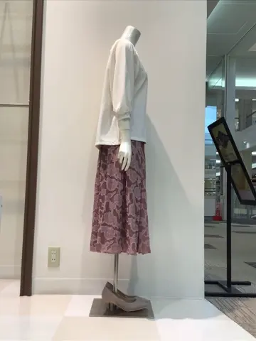 ANY SIS 布川 コーディネート画像