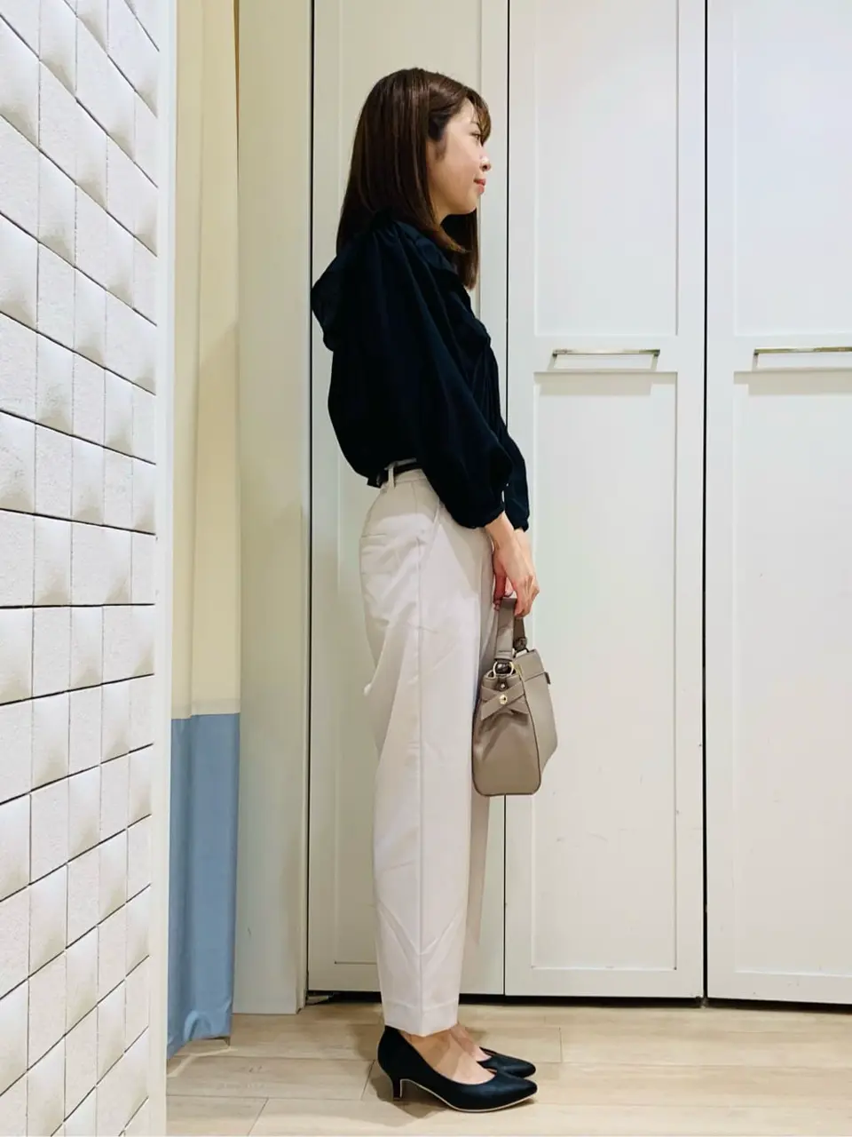 ANY SIS スタッフ コーディネート画像