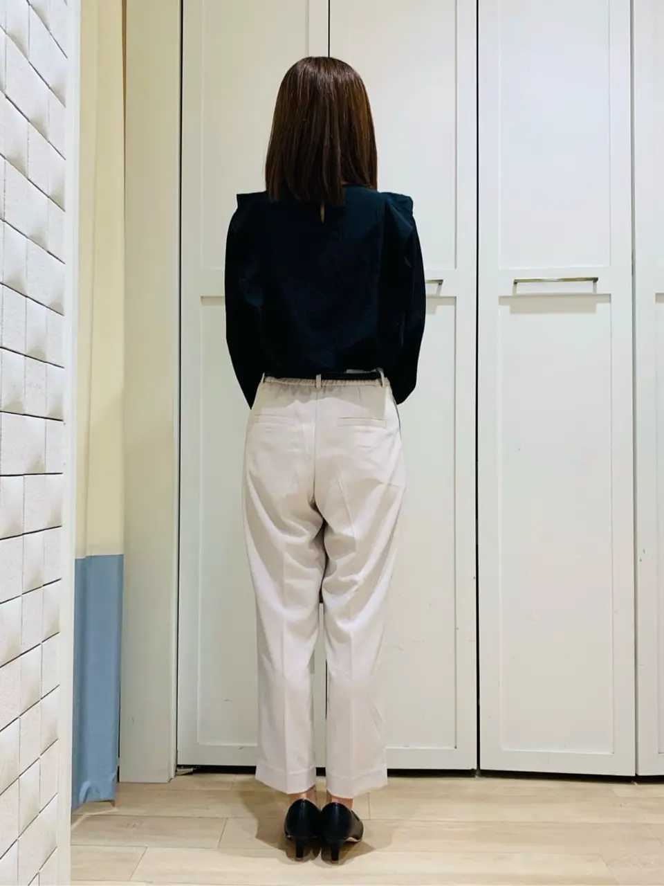 ANY SIS スタッフ コーディネート画像