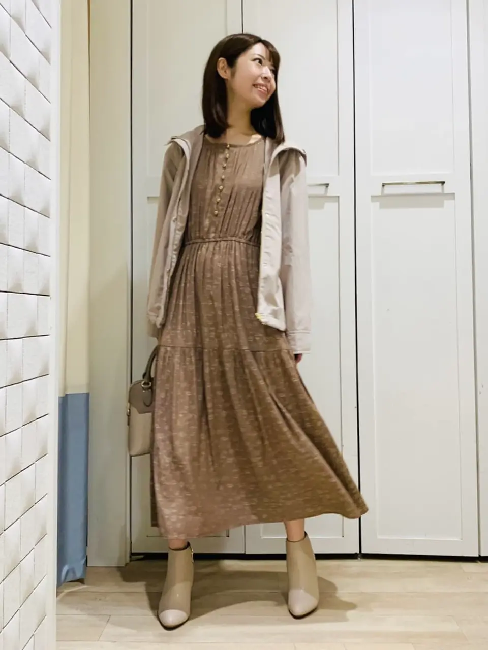 ANY SIS スタッフ コーディネート画像