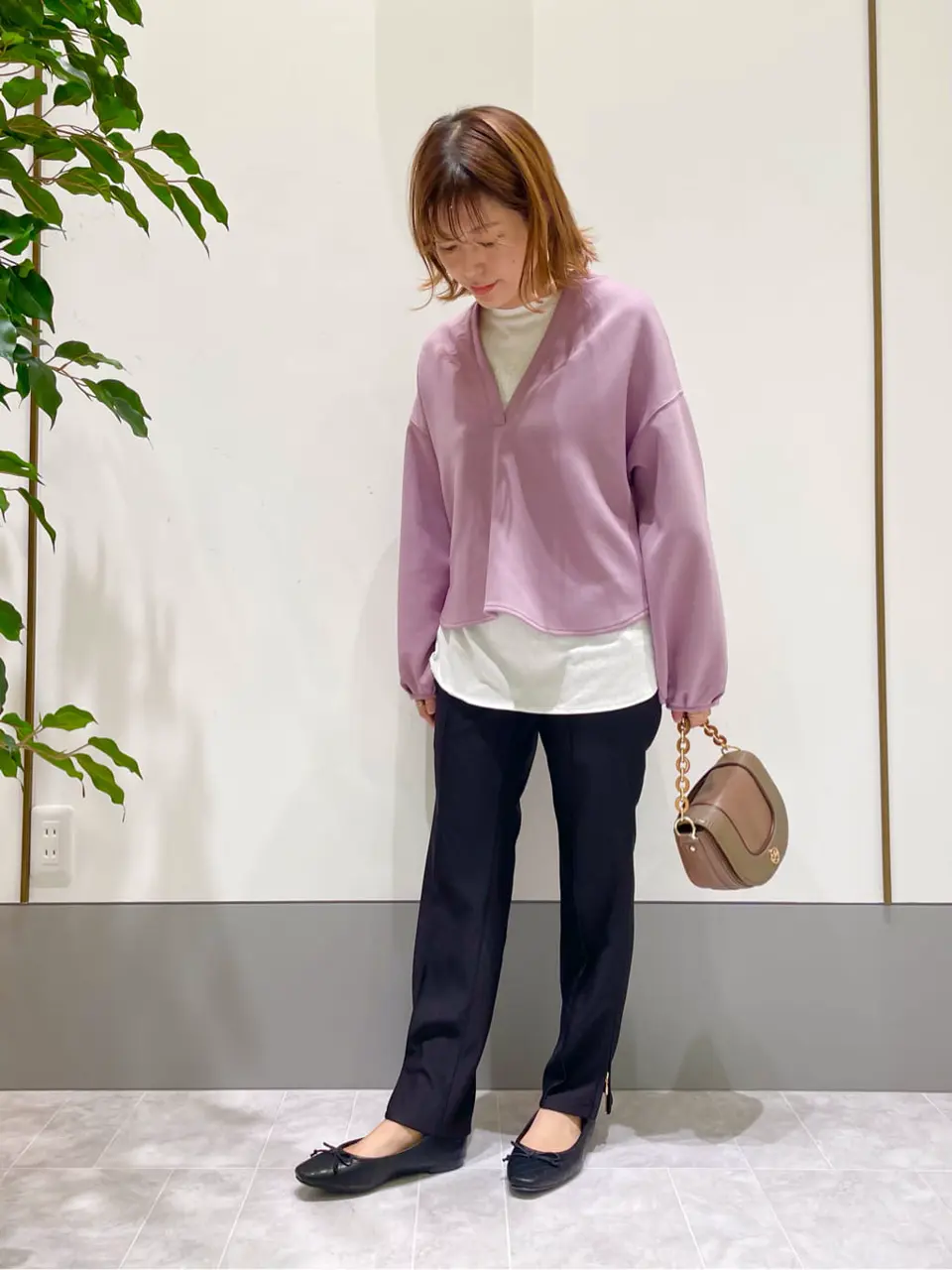 ANY SIS スタッフ コーディネート画像