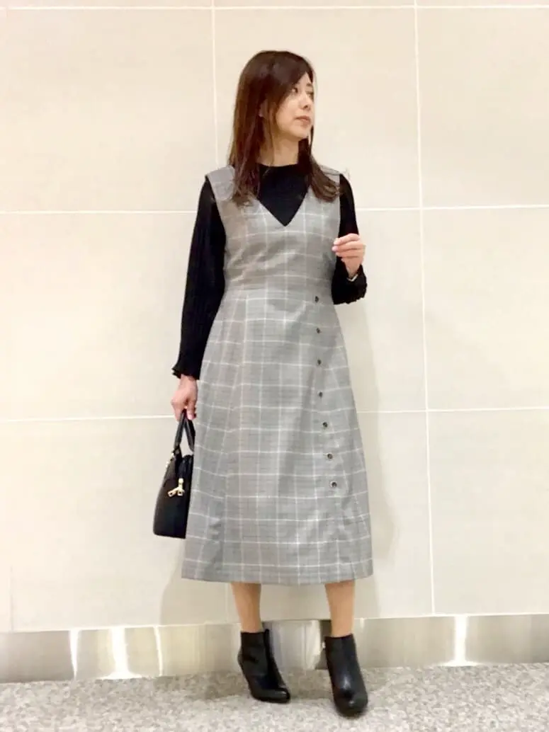 ANY SIS スタッフ コーディネート画像