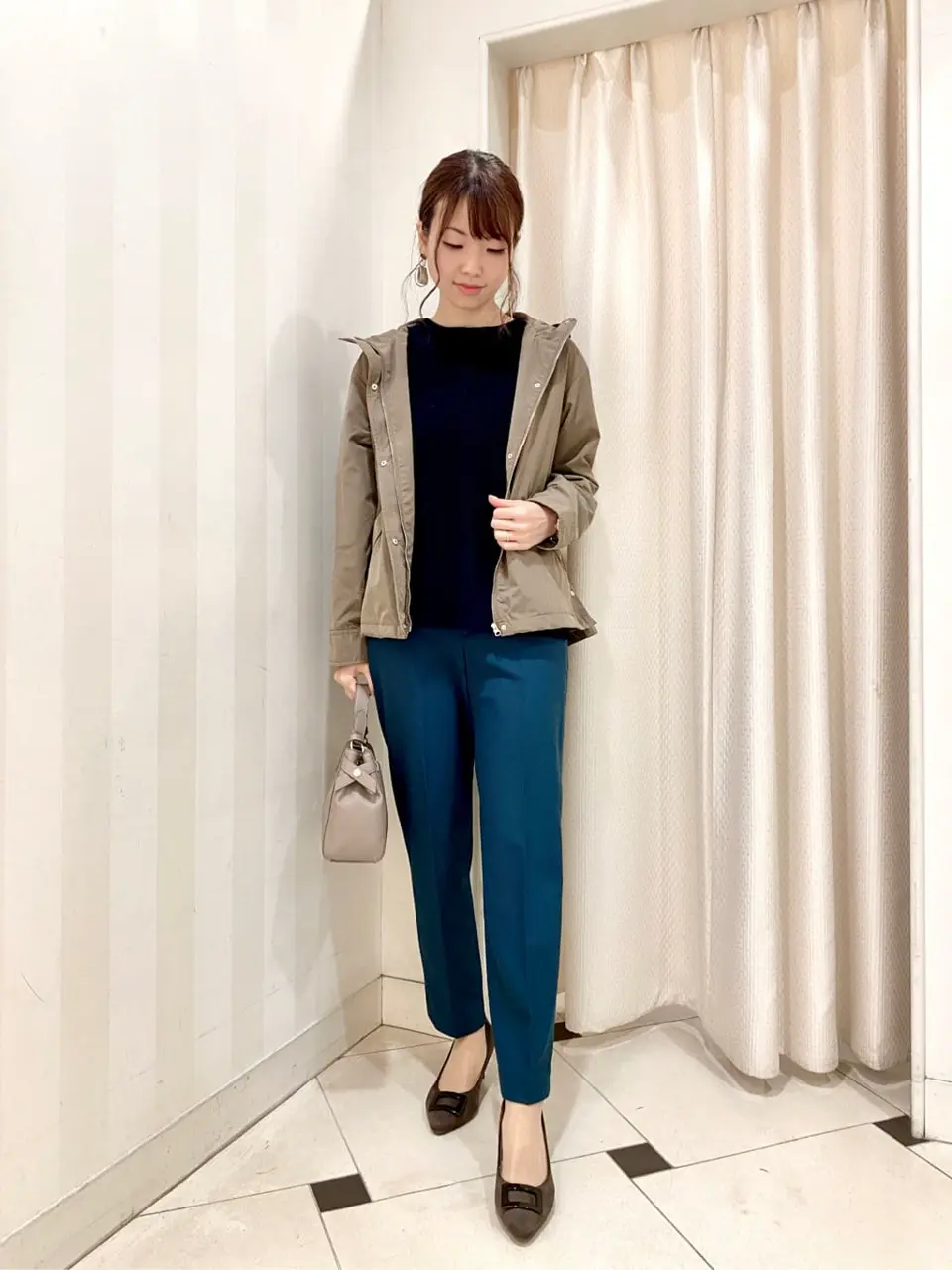 ANY SIS 金井 コーディネート画像