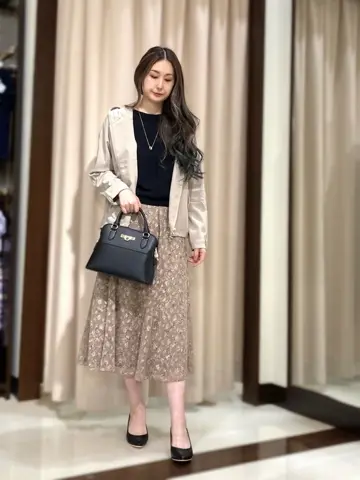 ANY SIS STAFF コーディネート画像