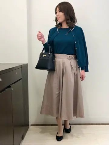 ANY SIS スタッフ コーディネート画像