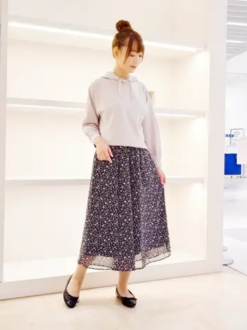 ANY SIS 福本 加奈 コーディネート画像