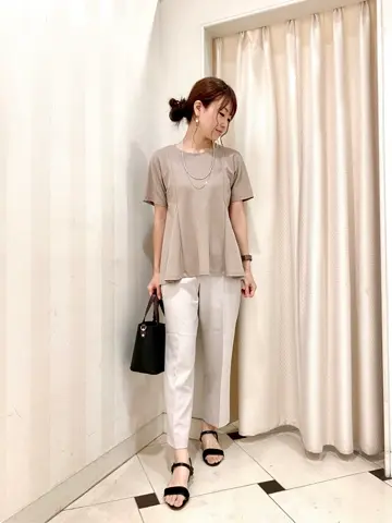 ANY SIS 金井 コーディネート画像