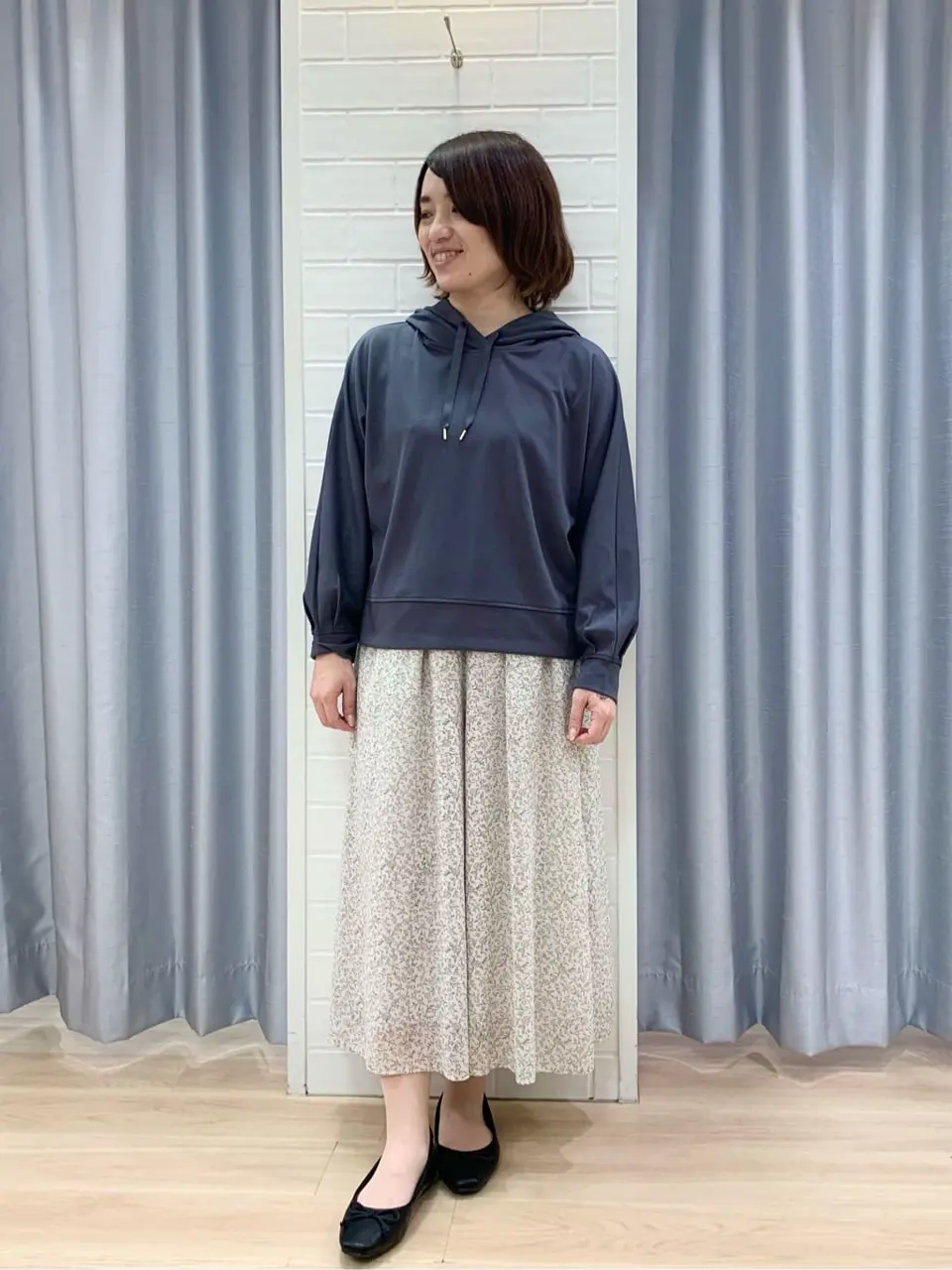 ANY SIS 丸岡 コーディネート画像