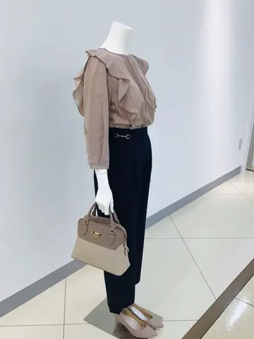 ANY SIS 本田 コーディネート画像