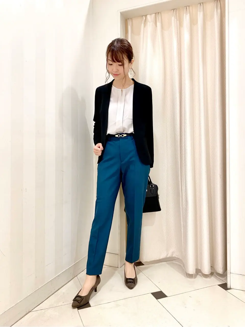 ANY SIS 金井 コーディネート画像