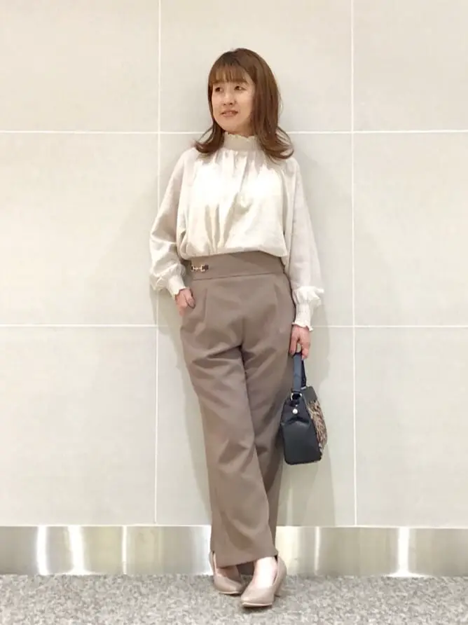 ANY SIS 浅野 コーディネート画像