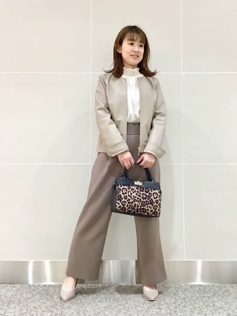 ANY SIS 浅野 コーディネート画像