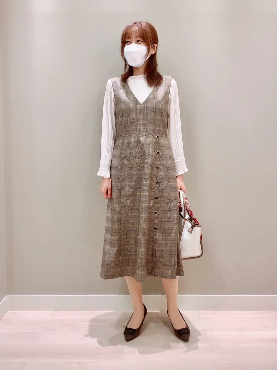 ANY SIS スタッフ コーディネート画像