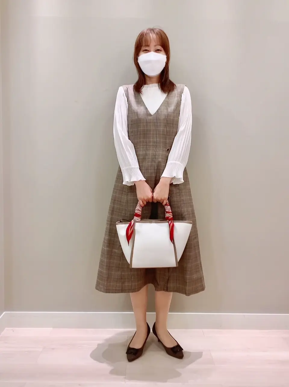 ANY SIS スタッフ コーディネート画像