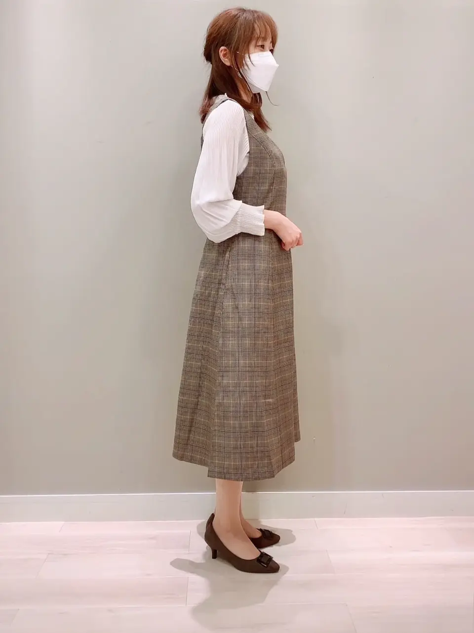 ANY SIS スタッフ コーディネート画像