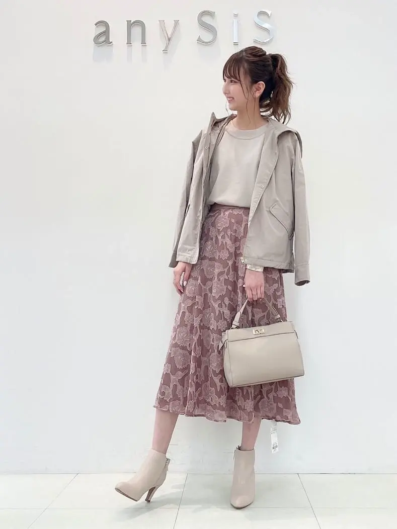  スタッフ コーディネート画像