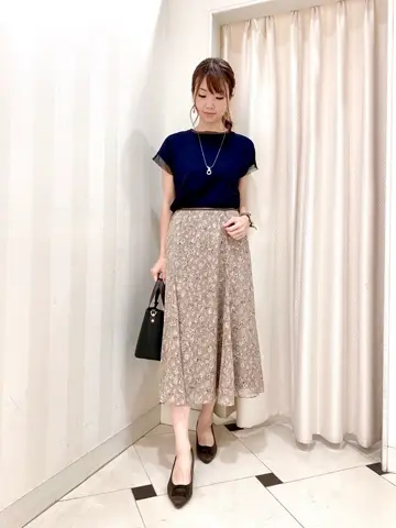 ANY SIS 金井 コーディネート画像