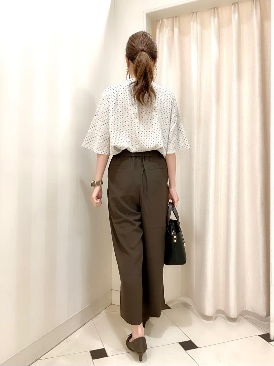 ANY SIS 金井 コーディネート画像