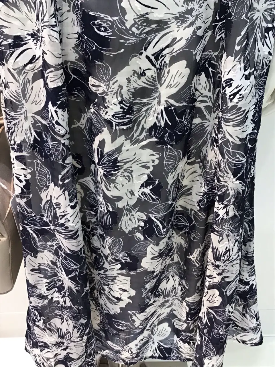 ANY SIS 布川 コーディネート画像