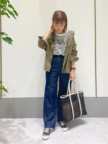 ANY SIS スタッフ コーディネート画像