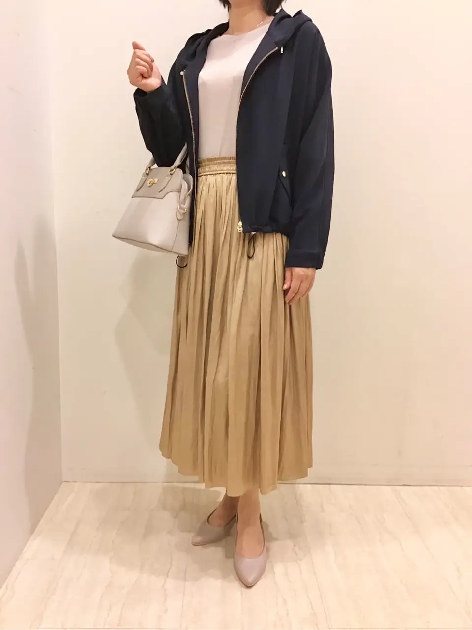 ANY SIS 藤森 コーディネート画像