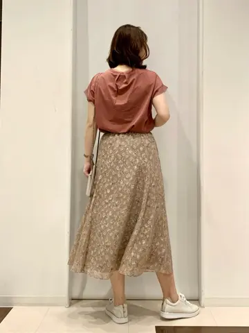 ANY SIS 横田 コーディネート画像