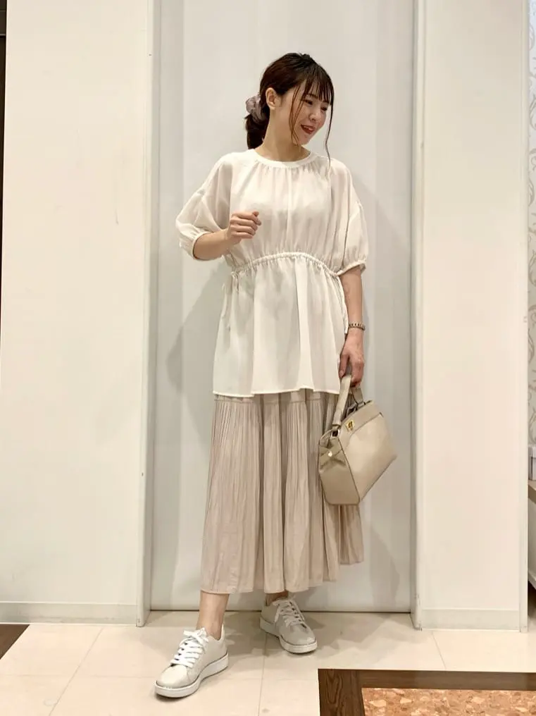 ANY SIS 横田 コーディネート画像