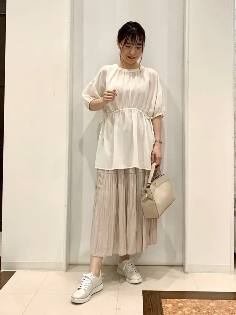 ANY SIS 横田 コーディネート画像