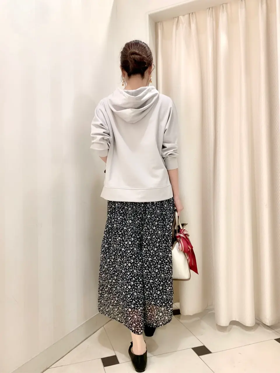 ANY SIS 金井 コーディネート画像