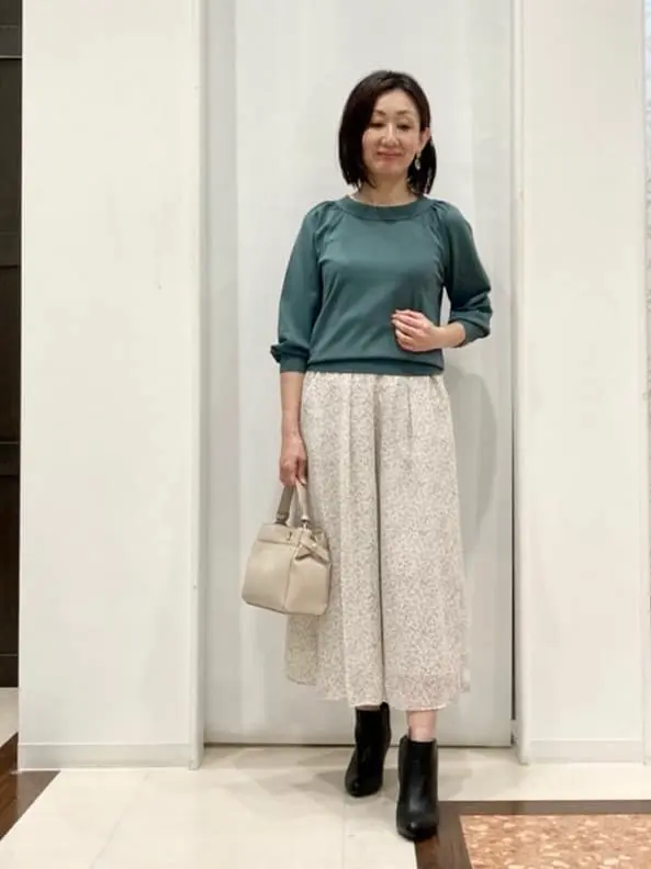 ANY SIS スタッフ コーディネート画像