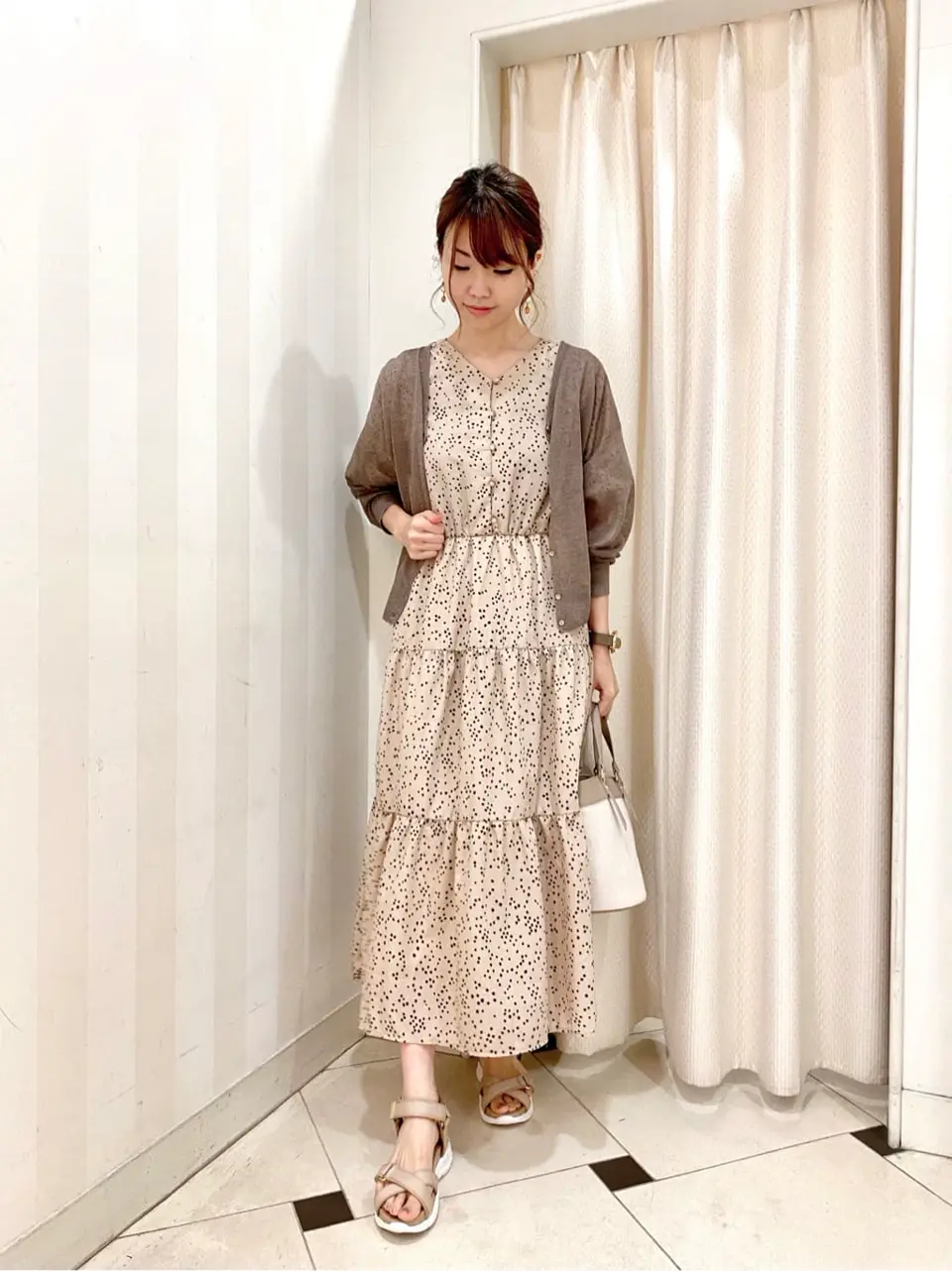 ANY SIS 金井 コーディネート画像