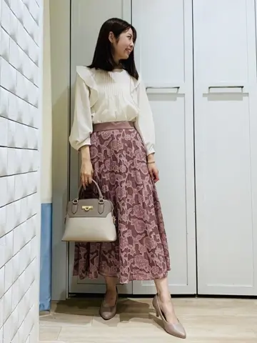 ANY SIS スタッフ コーディネート画像