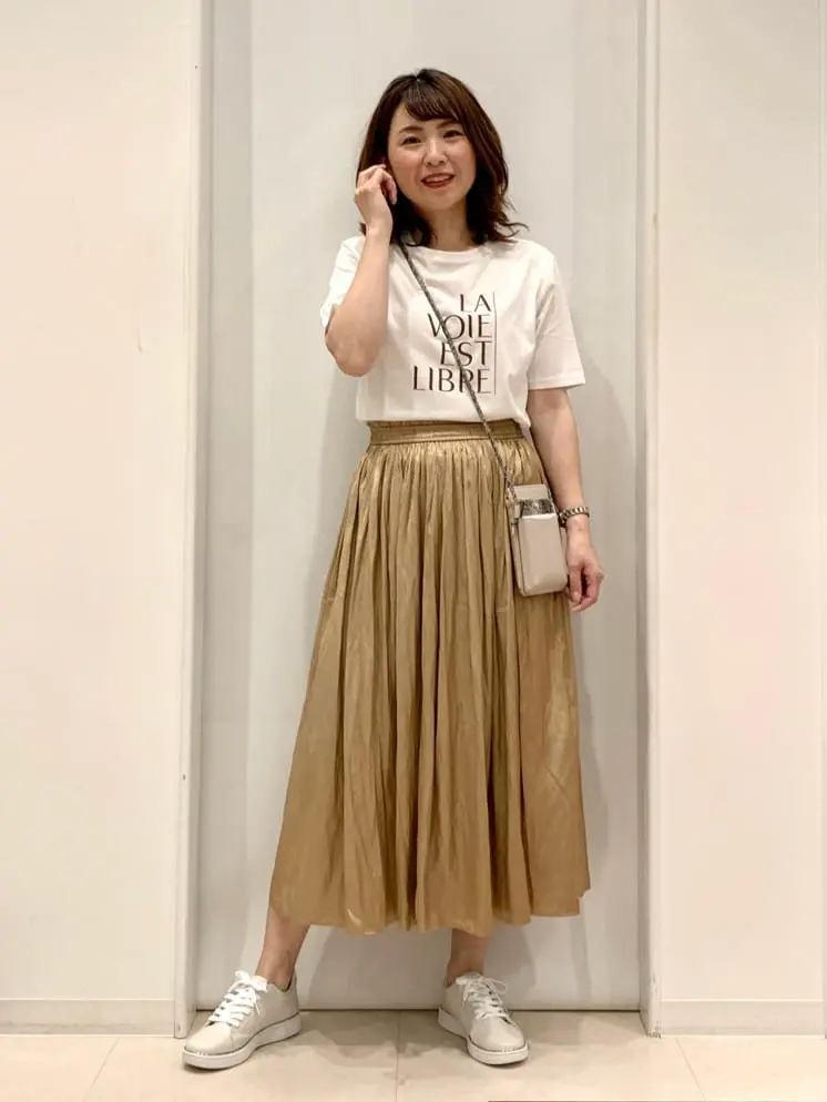 ANY SIS 横田 コーディネート画像