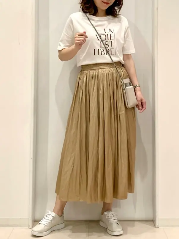 ANY SIS 横田 コーディネート画像