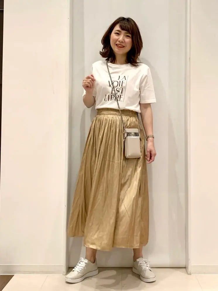 ANY SIS 横田 コーディネート画像