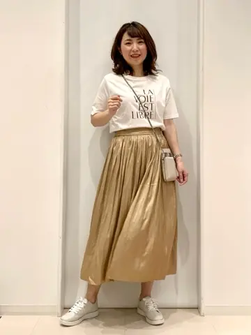 ANY SIS 横田 コーディネート画像