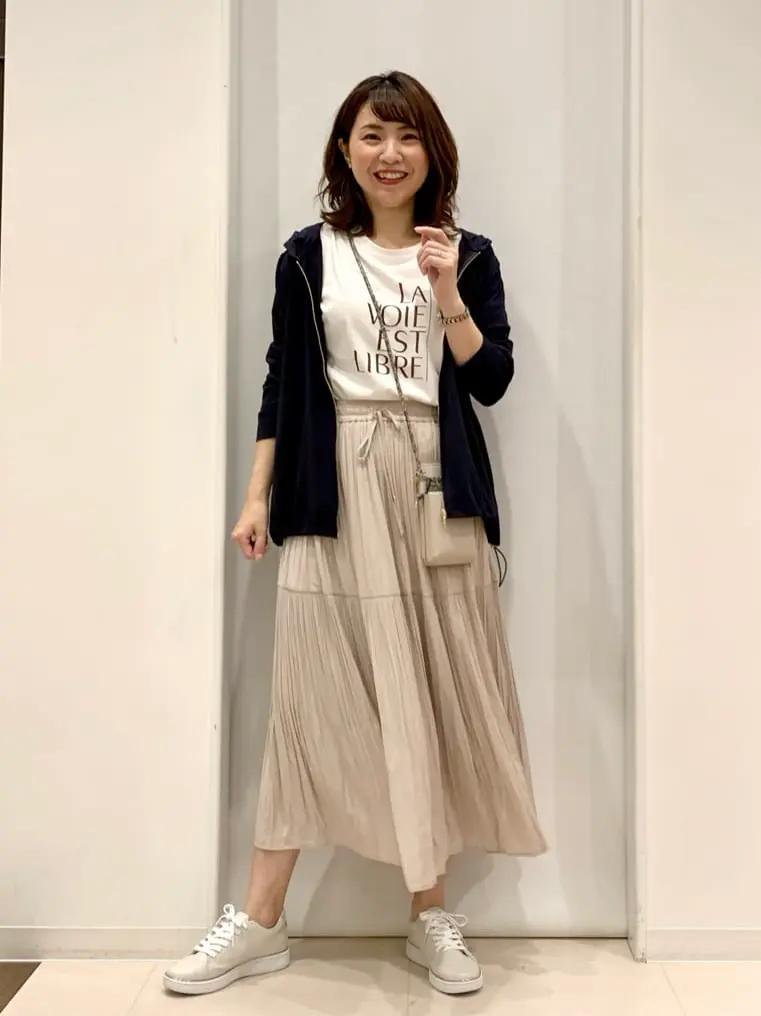 ANY SIS 横田 コーディネート画像