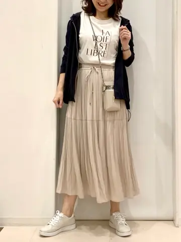 ANY SIS 横田 コーディネート画像